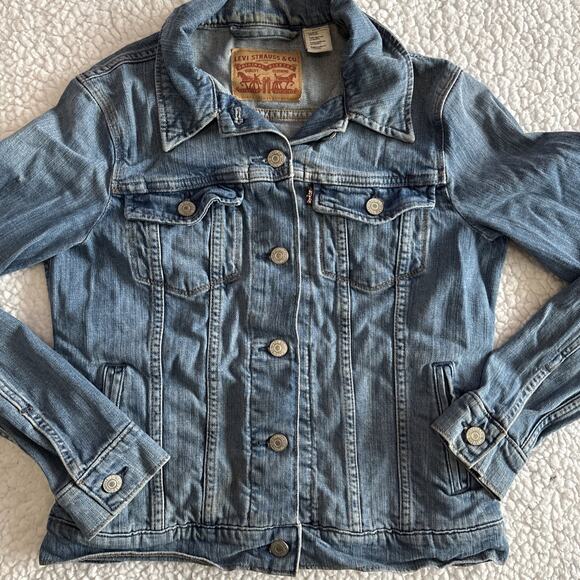 Levis Jean Jacket Women Medium Blue Trucker Biker Western Denim Button Up Top - Picture 3 of 13